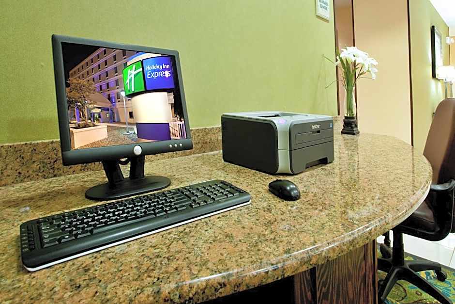 Holiday Inn Express - Richmond Downtown By IHG