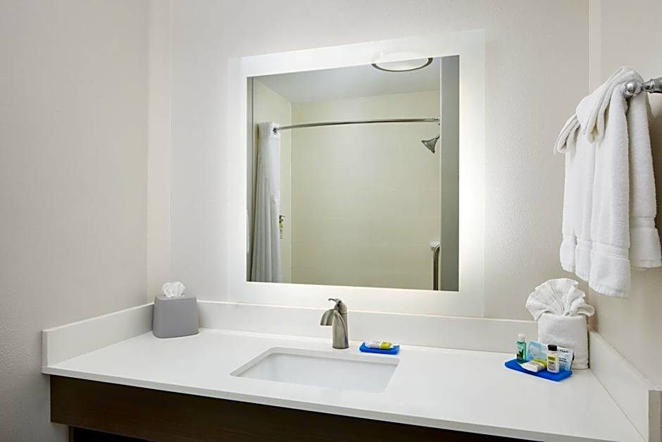 Holiday Inn Express Hotel & Suites Valdosta Southeast By IHG
