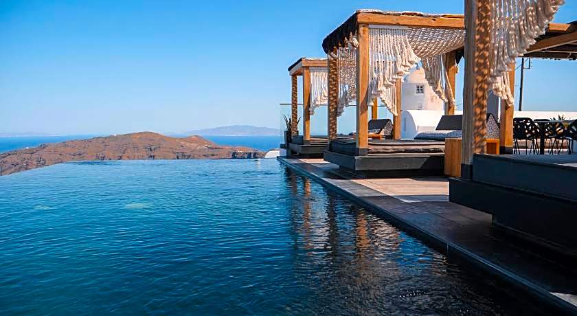 Galaxy Suites & Spa