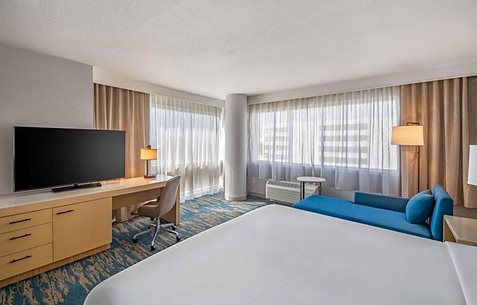 DoubleTree by Hilton LAX - El Segundo