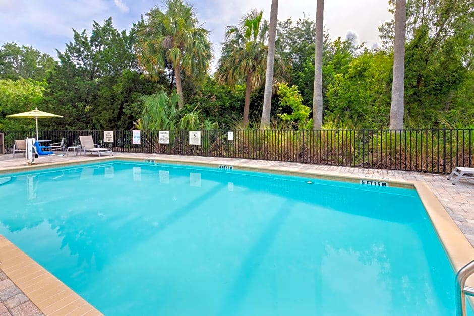 Holiday Inn Express Hotel & Suites Largo-Clearwater By IHG