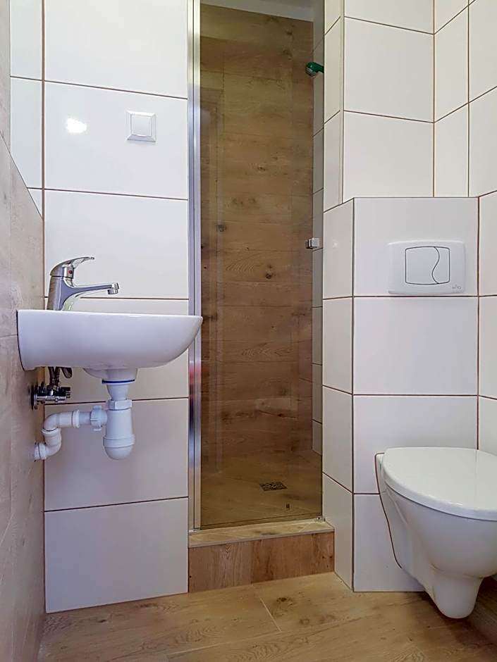 Ośrodek Kolonijno - Wypoczynkowy Ania