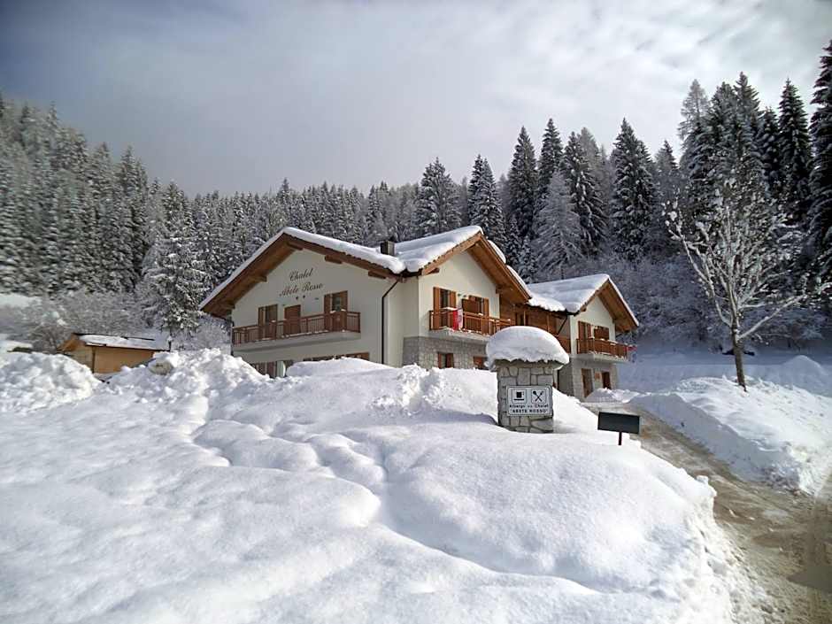 Albergo Chalet Abete Rosso