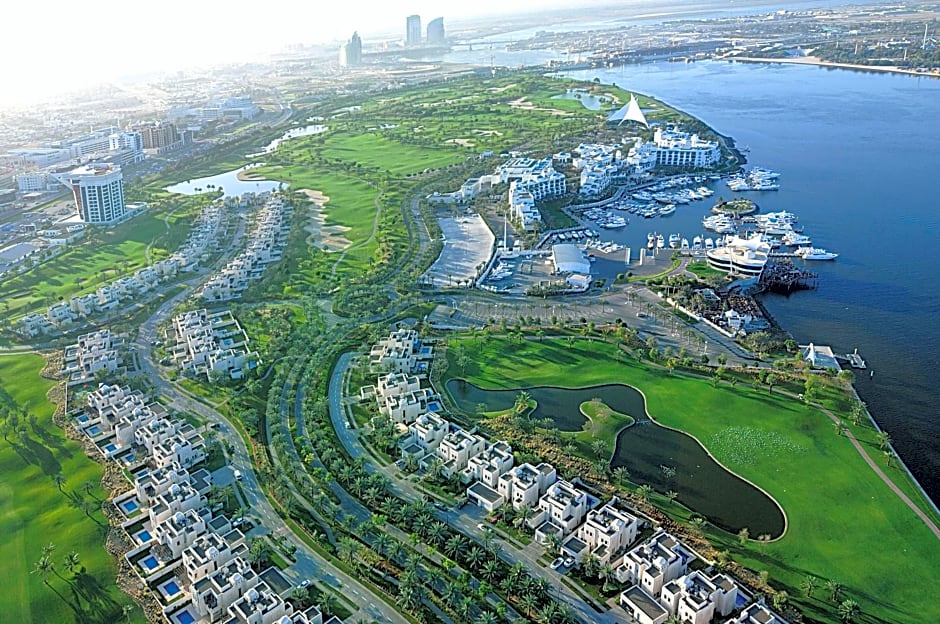 Dubai Creek Club Villas