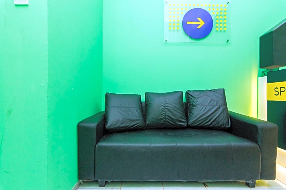 OYO 1917 Mamora Homestay