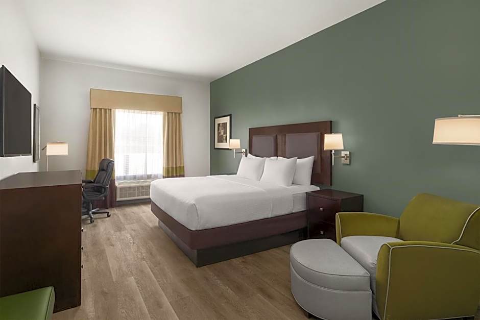 Best Western Plus Duncanville/Dallas