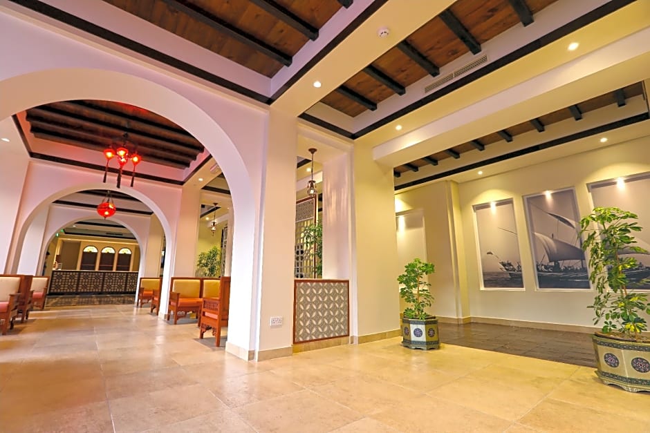 Delmon International Hotel