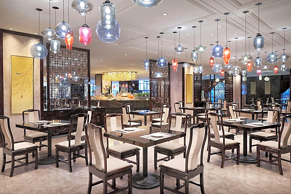 Sheraton Shanghai Waigaoqiao Hotel