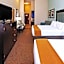 Holiday Inn Express Hotel & Suites Victoria By IHG