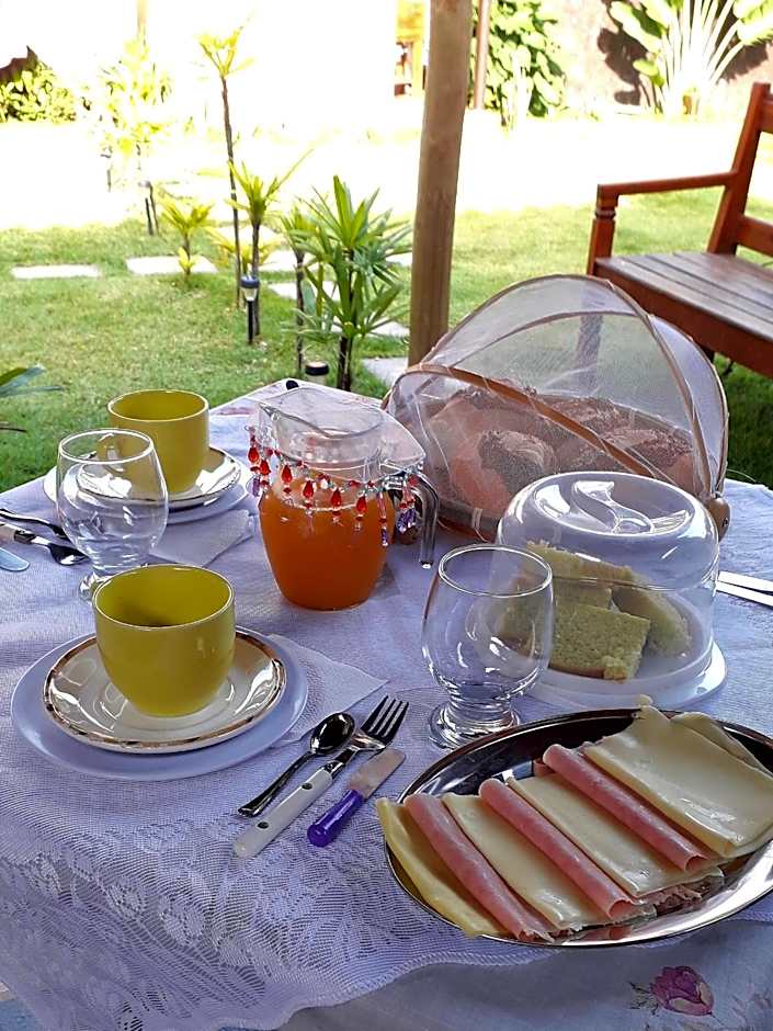 Pousada e SPA Shiva São Sebastião 200mts da praia