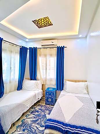 Twin Room with Shower