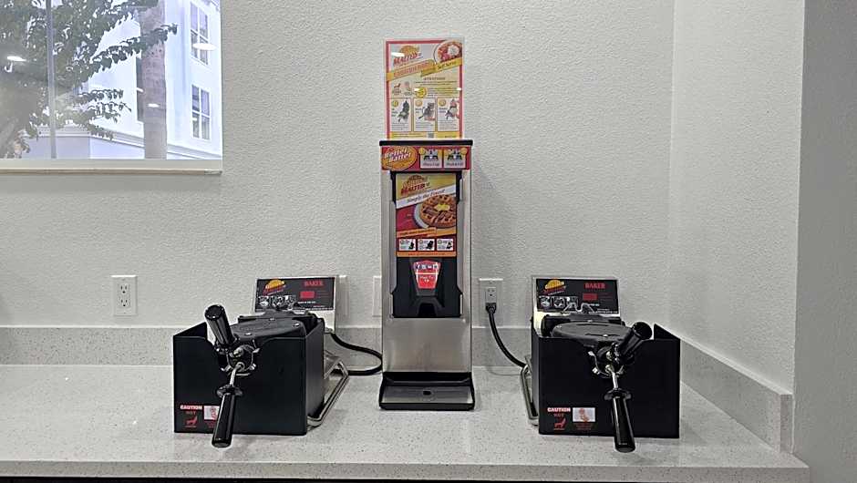 SureStay Plus by Best Western Orlando Lake Buena Vista