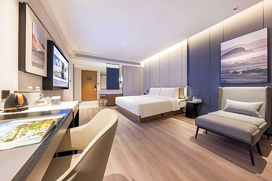 Atour Hotel Hefei Binhu Yungu Road Intime City