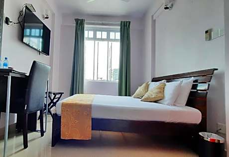 1 Double Deluxe Room Non Smoking