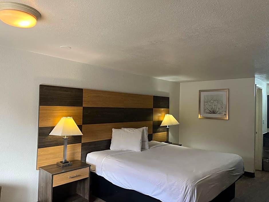 Motel 6 Cross Lanes, WV Goff Mountain Rd