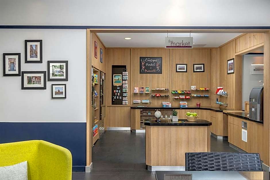 Courtyard by Marriott Toulouse Airport