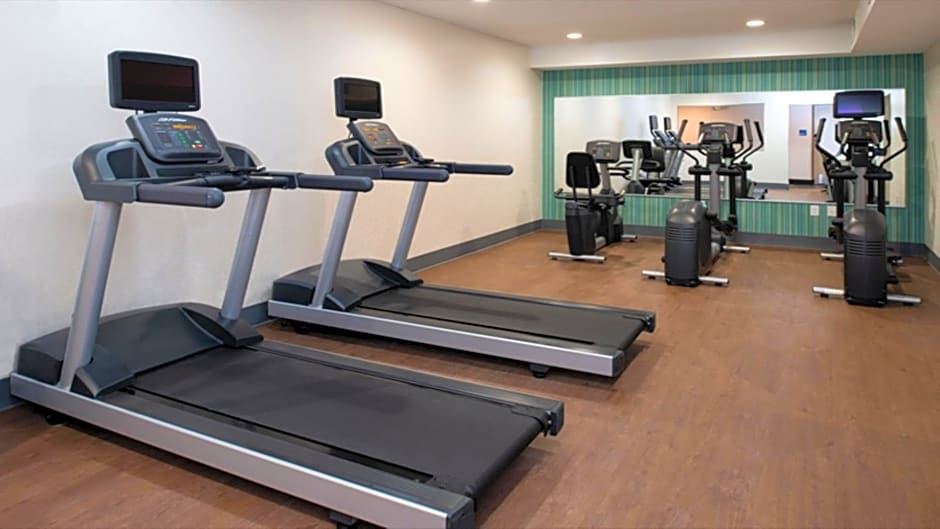 Holiday Inn Express Cincinnati West By IHG