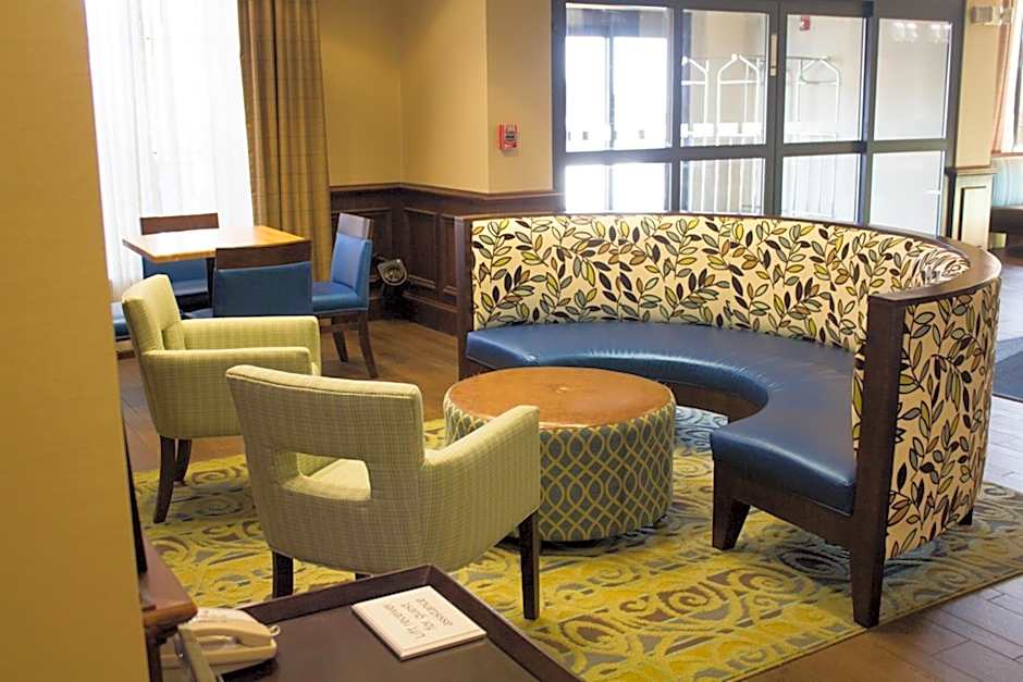 Holiday Inn Express West Jefferson By IHG