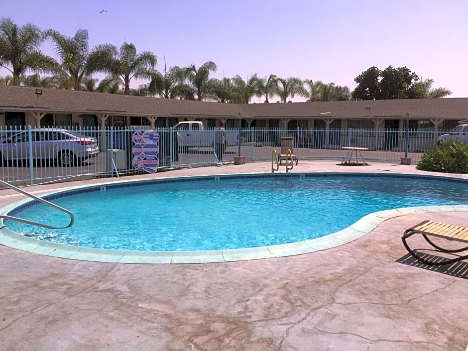 Frontier Motel