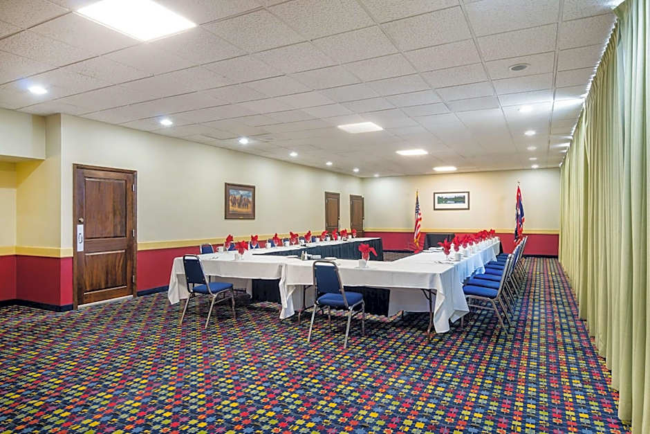 Red Lion Hotel & Conference Center Cheyenne