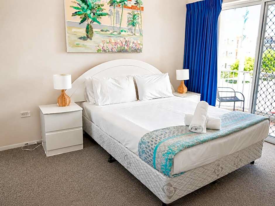 Pelican Cove Waterfront Apartments