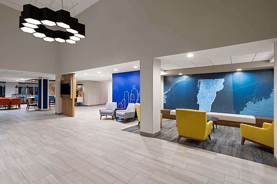 Holiday Inn Express Hotel & Suites Brattleboro By IHG