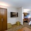 Holiday Inn Express Hotel & Suites Carlsbad By IHG