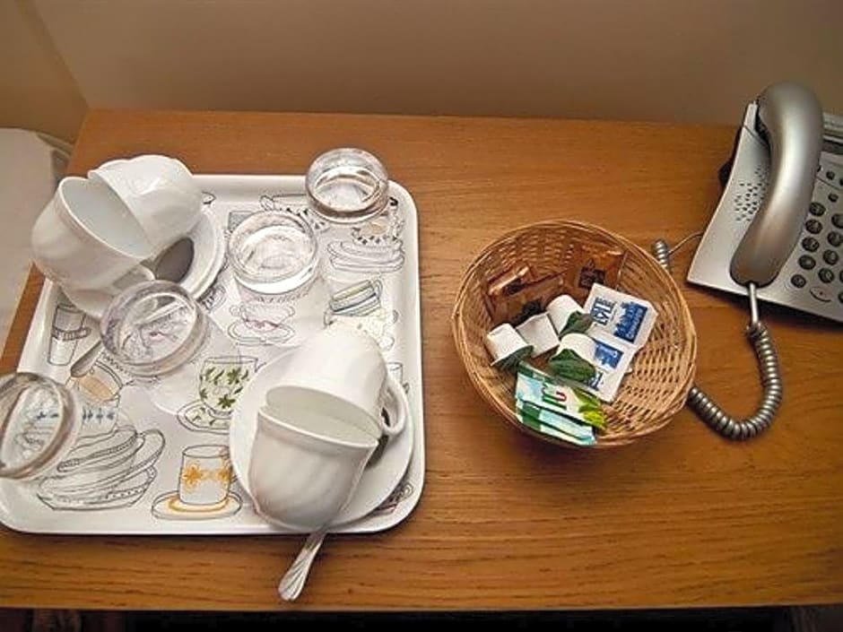 Belmont & Astoria Hotel