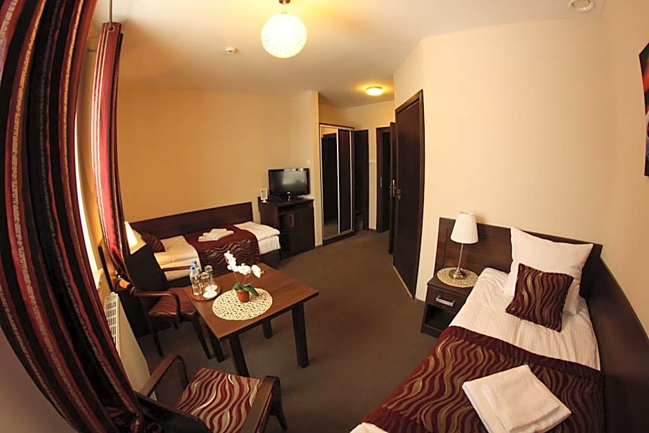 Hotel Kosmonauty Wrocław-Airport