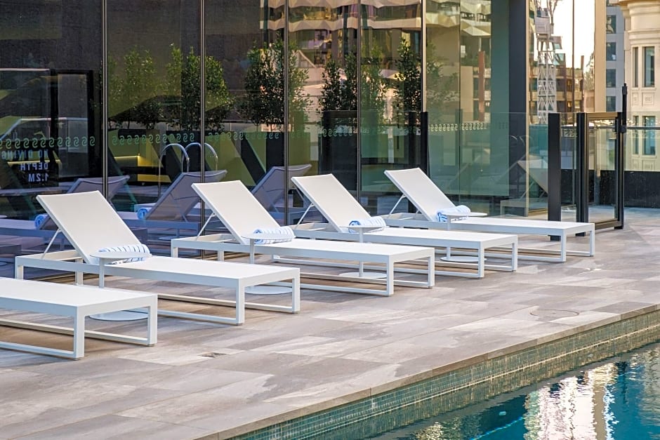 Scape Living At Aurora