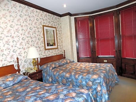 Double Room with Two Double Beds and Private Bathroom