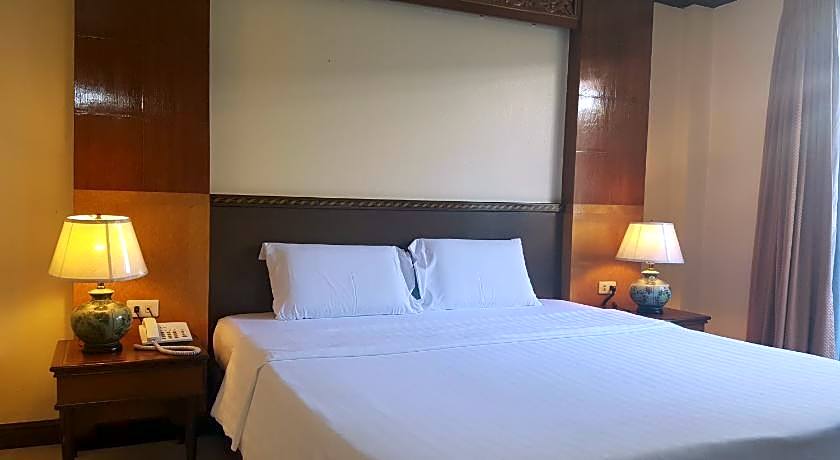 Phi Phi Hotel