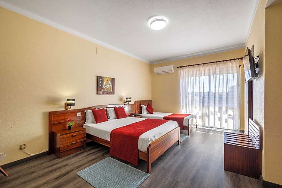 Hotel Colmeia