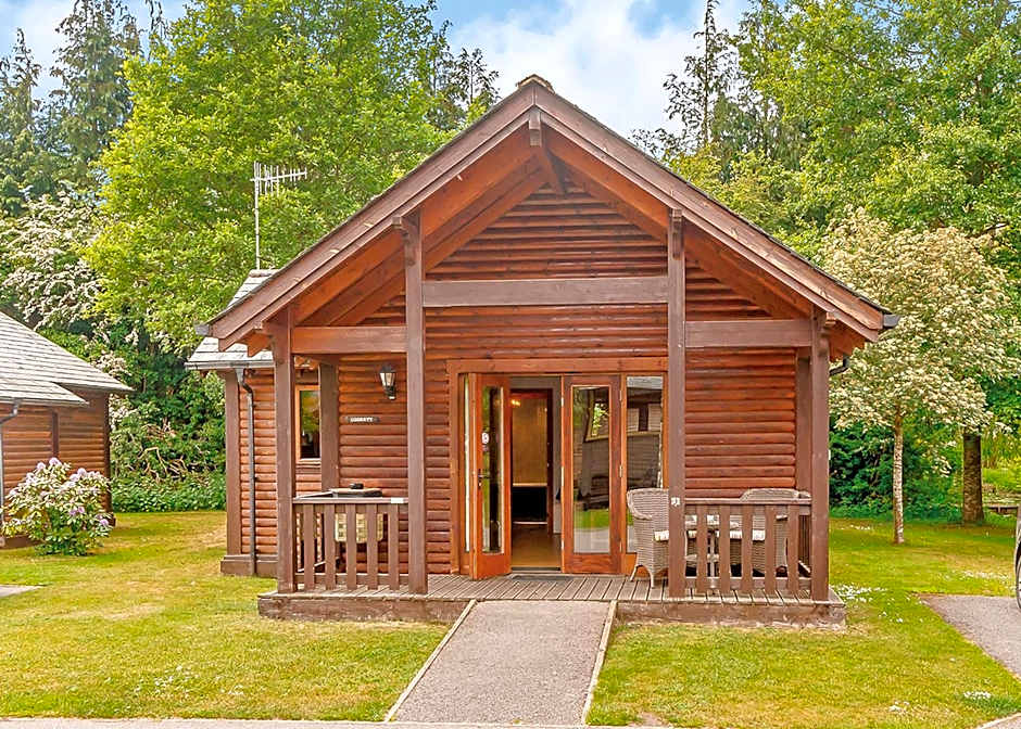 Tilford Woods Lodge Retreat