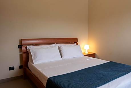 Triple Room with Mountain View