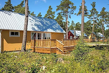 Ljugarn Semesterby