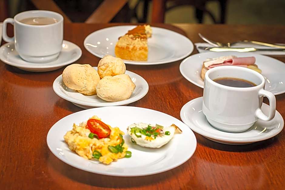 HOTEL ÉVORA By Rede Sagres