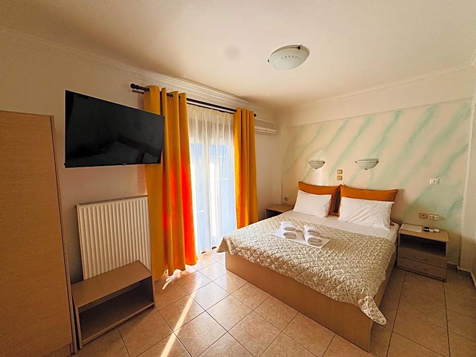 Anassa Deluxe Apartments & Studios