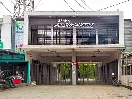 Graha HT Sumantri Mitra RedDoorz