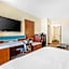 Comfort Suites East