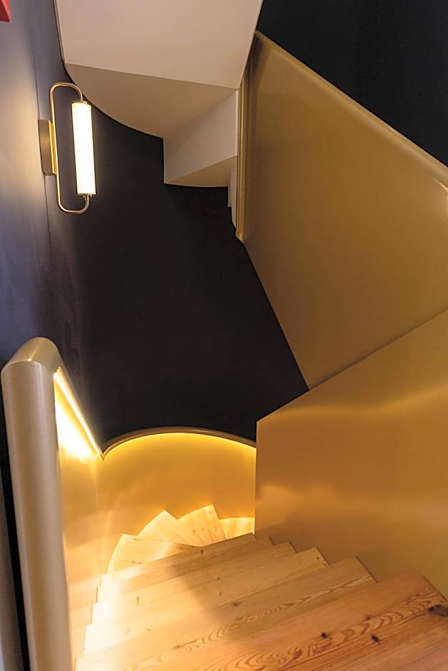 Mastro - Discoveries and Memories