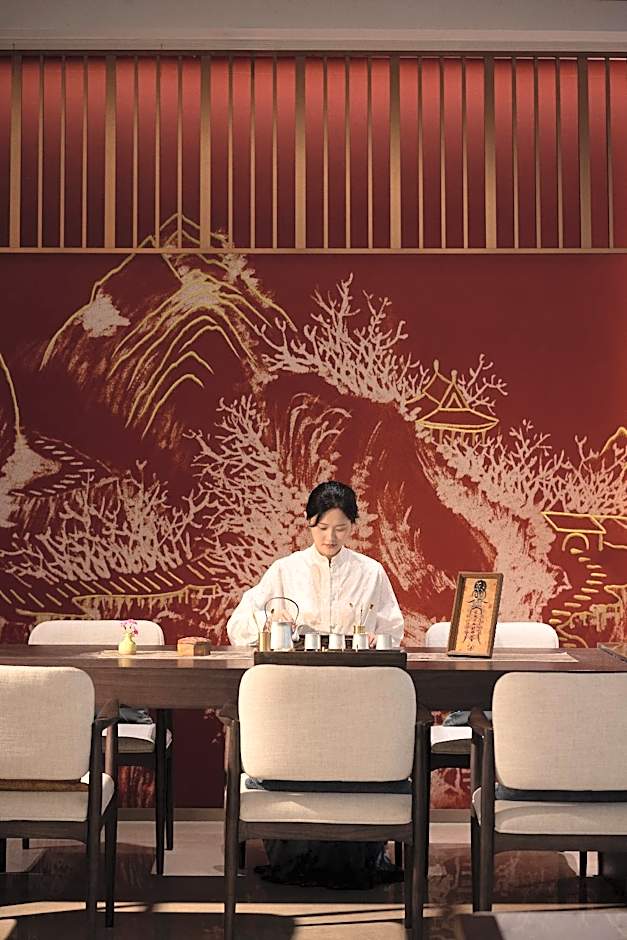 Wudangshan Jianguo Hotel