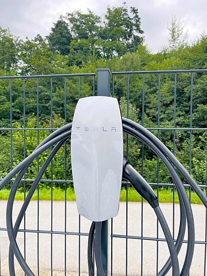 Voralpen Lodge - Ferienhaus mit Gym, Sauna & Hot Tub