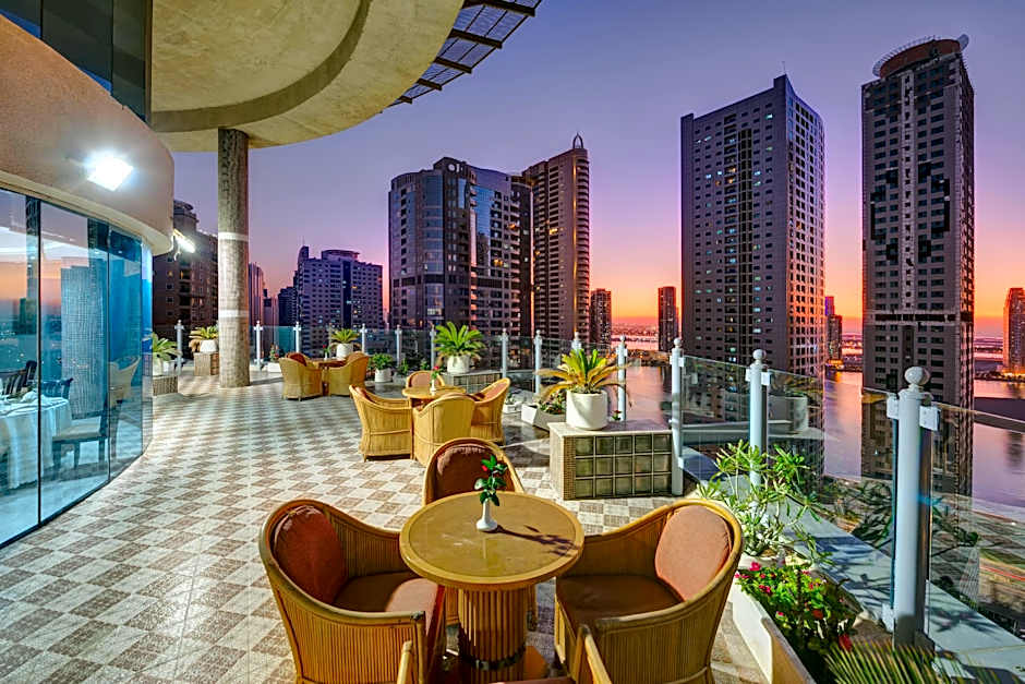 Aryana Hotel