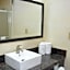 Red Roof PLUS+ & Suites Chattanooga - Downtown