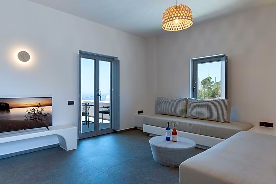 Elements Cozy Suites Pyrgos