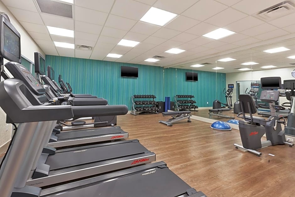 Holiday Inn Express & Suites Milan - Sandusky Area By IHG