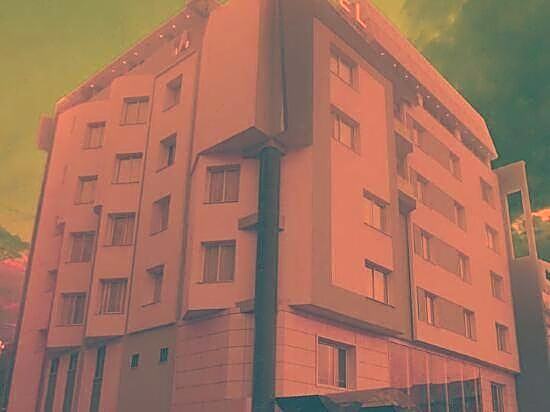 Clean Hotel