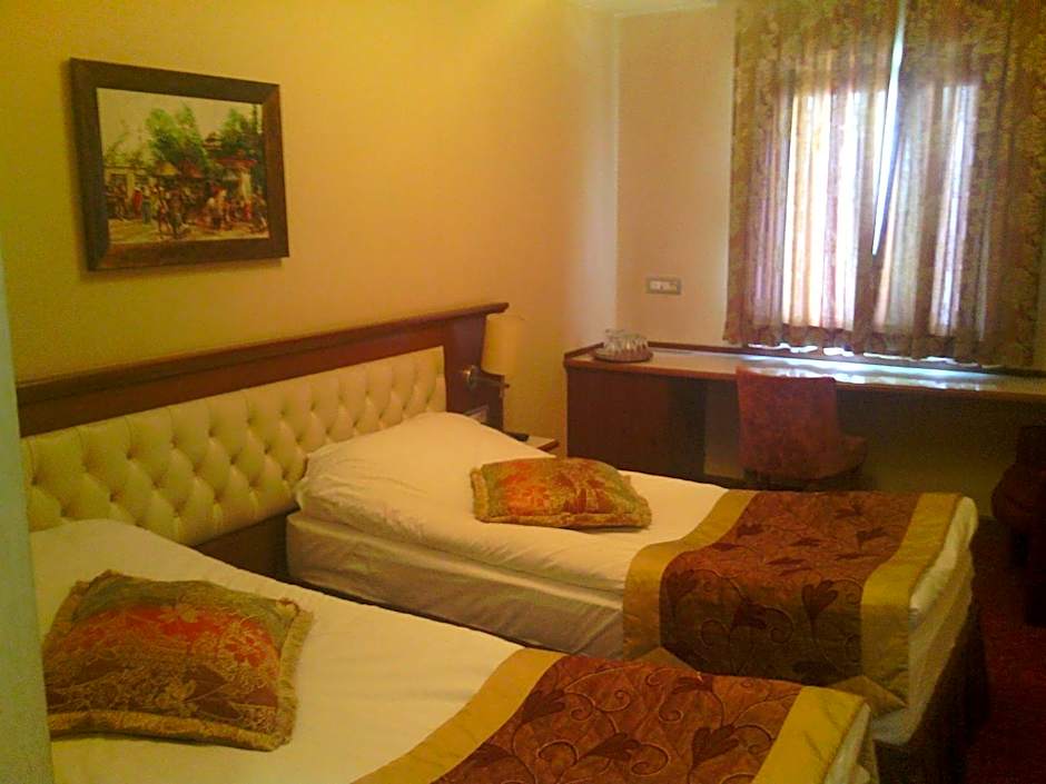 Hotel Linda