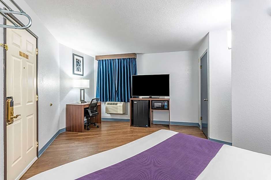 Americas Best Value Inn Searcy